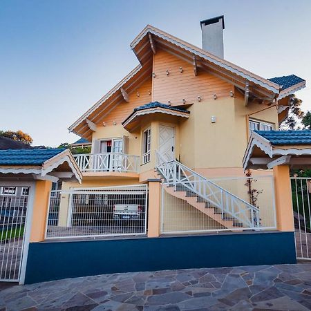 Casa Ampla Com Comodos Confortaveis Грамаду Экстерьер фото